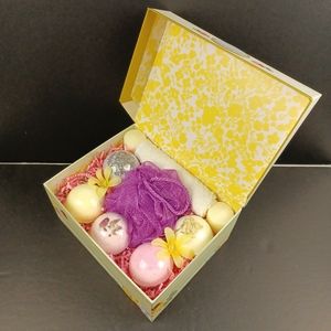 Handmade 5 Luxury Bathbombs Gift Basket Bath Set Rose Lavender Floral